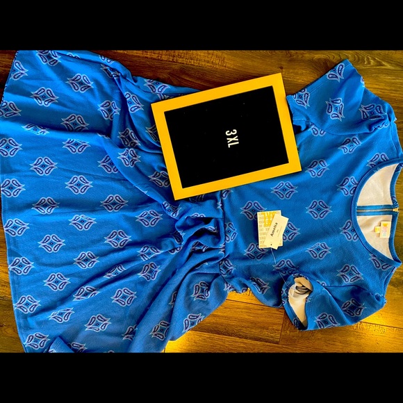 Lularoe Amelia - Picture 1 of 1